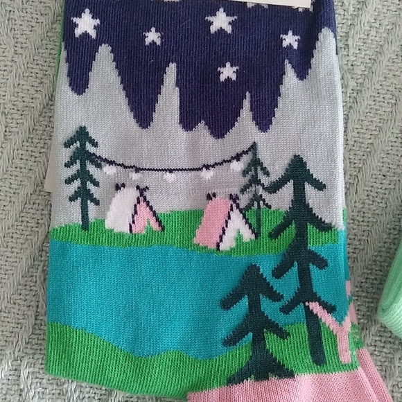 2 pair novelty socks - Picture 2 of 4